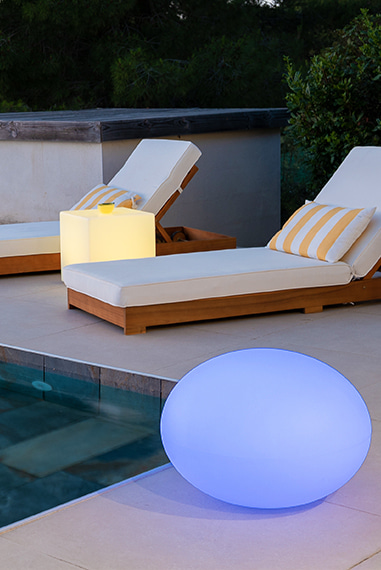 Wasserfester RGB LED Solar Kiesel & Würfel